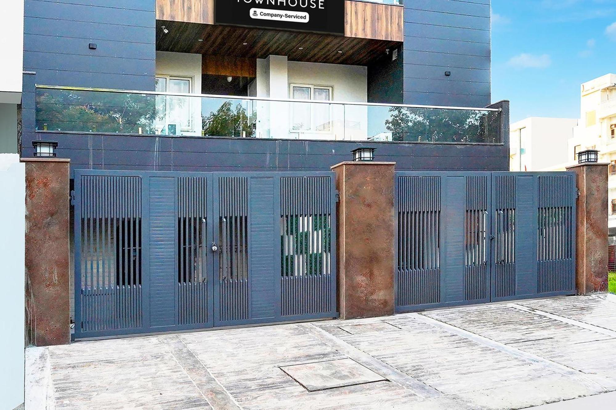 Hotel Super Townhouse Sector 104 Noida Extérieur photo